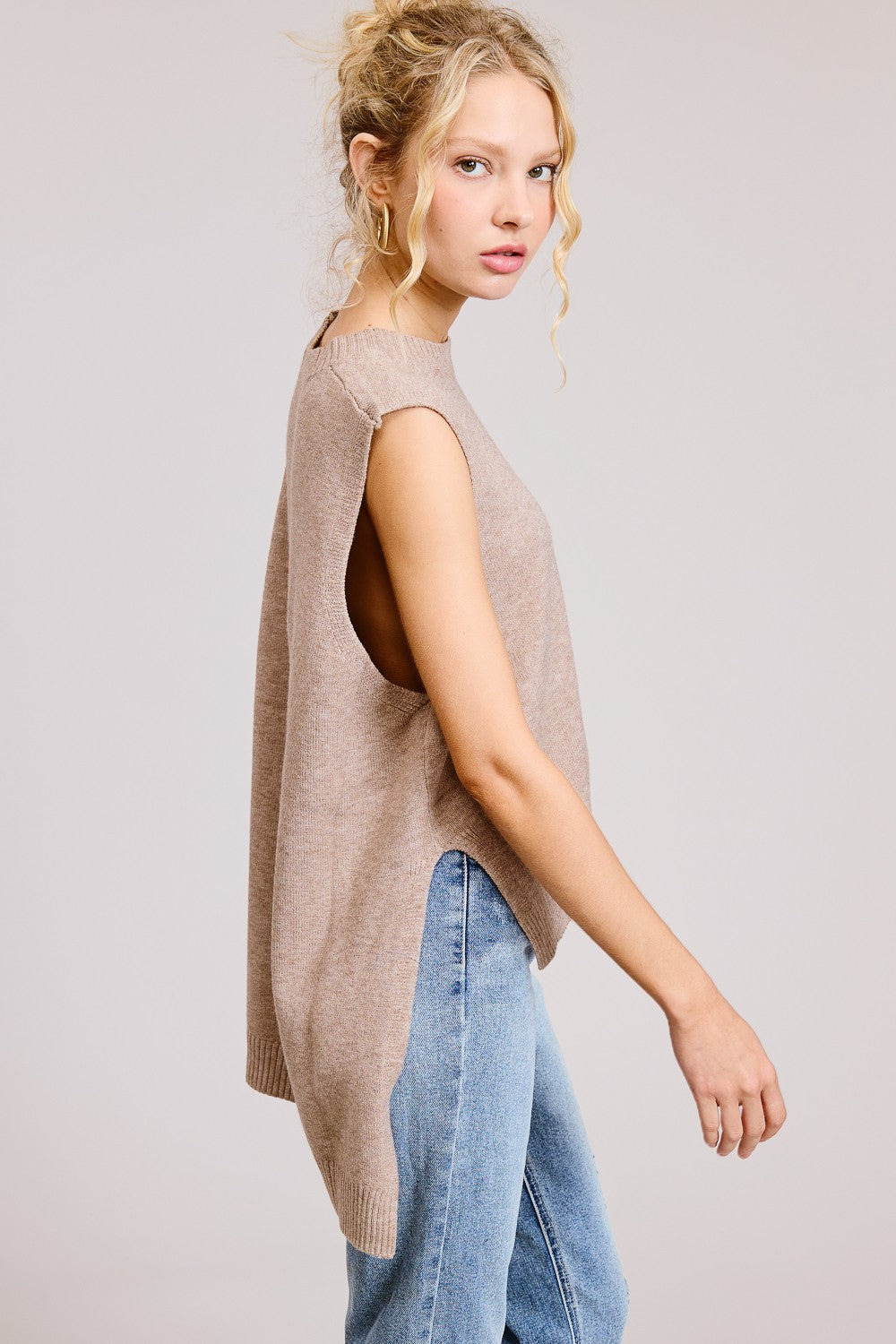 High Low Sleeveless Sweater Dark Beige