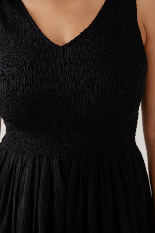Lily V-Neck Sleeveless Dress