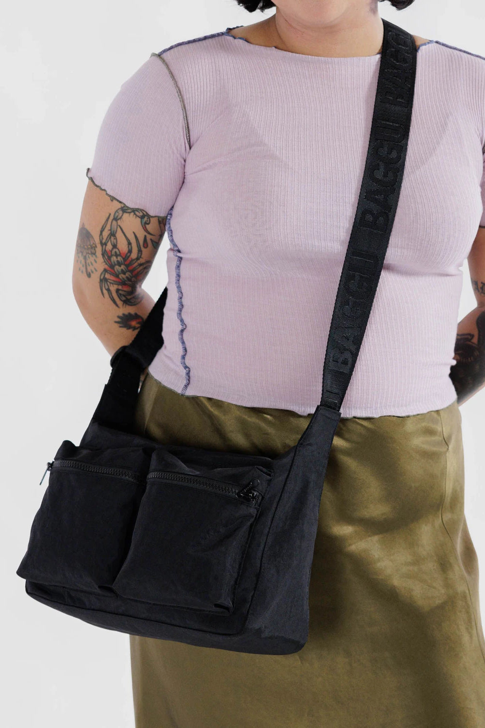 Medium Cargo Crossbody Black