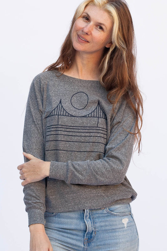 Minimal Bridge Raglan Pullover