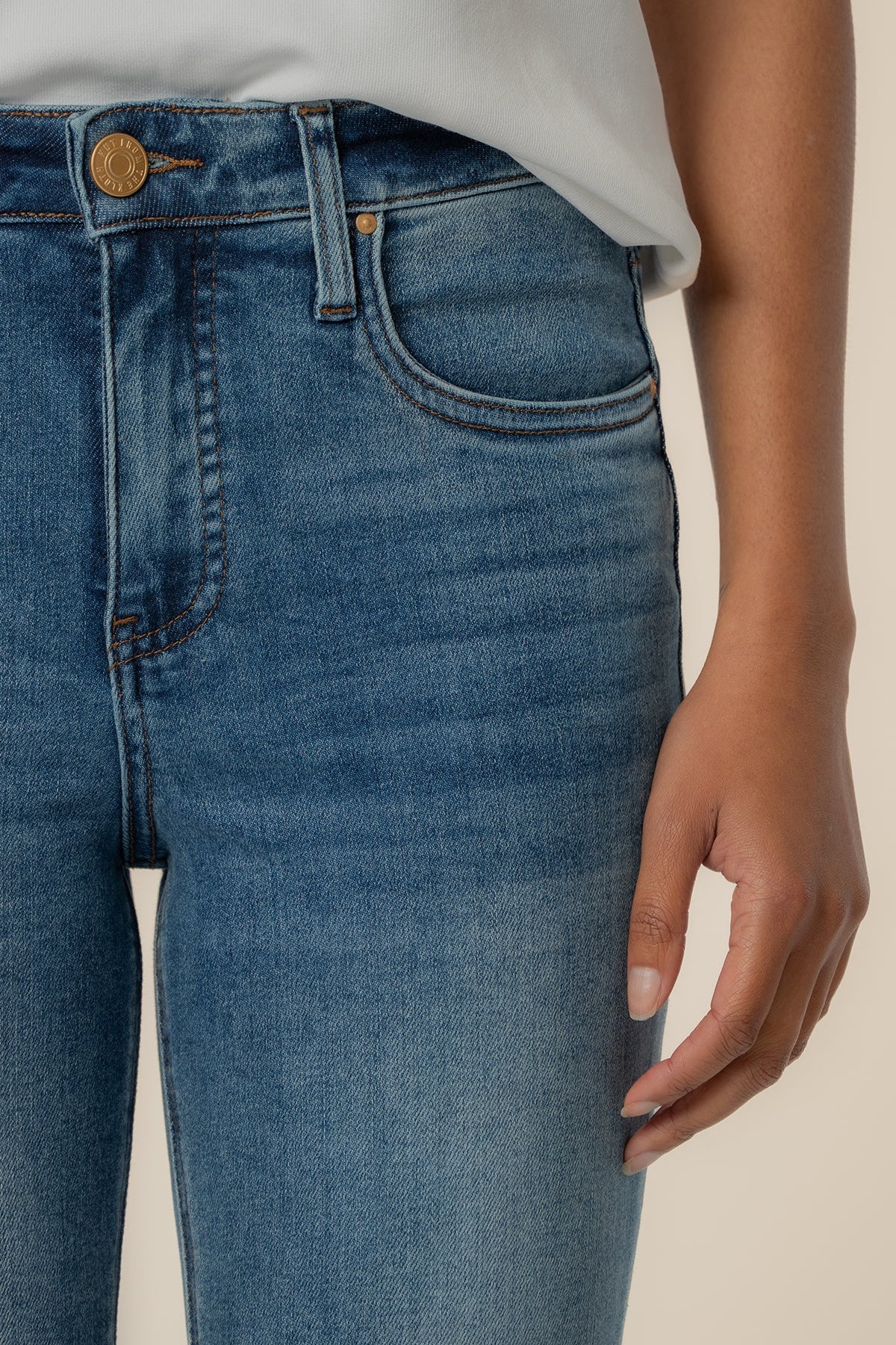 Rachael High Rise Mom Jean Faithful