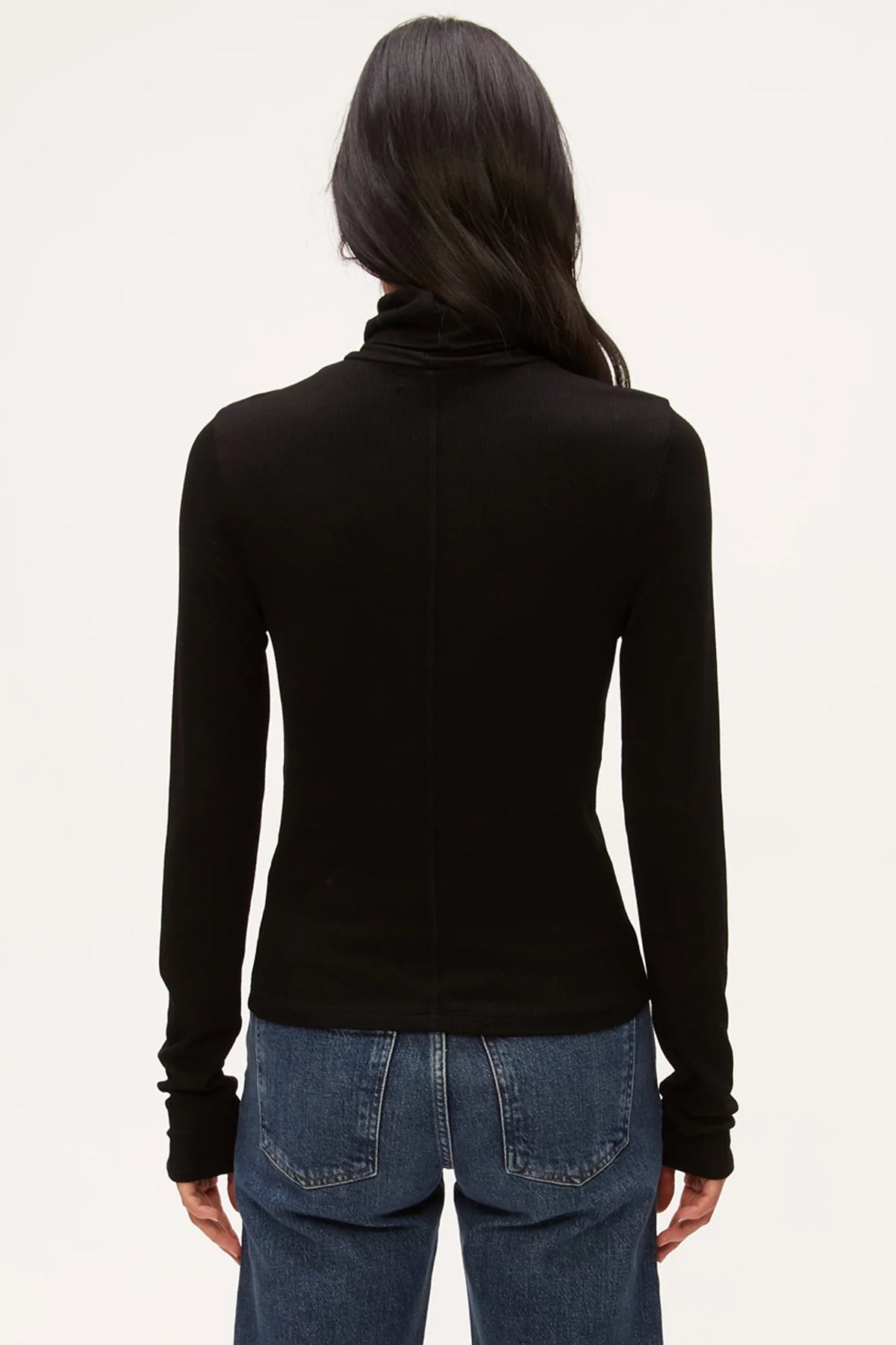 Tara Ribbed Crop Turtleneck