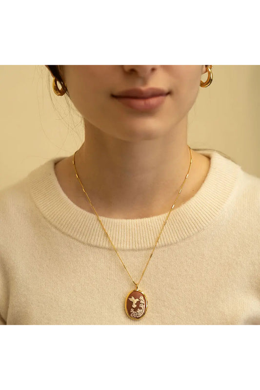 Vintage Cameo Necklace Hummingbird