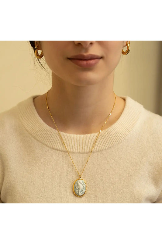 Vintage Cameo Necklace Seahorse
