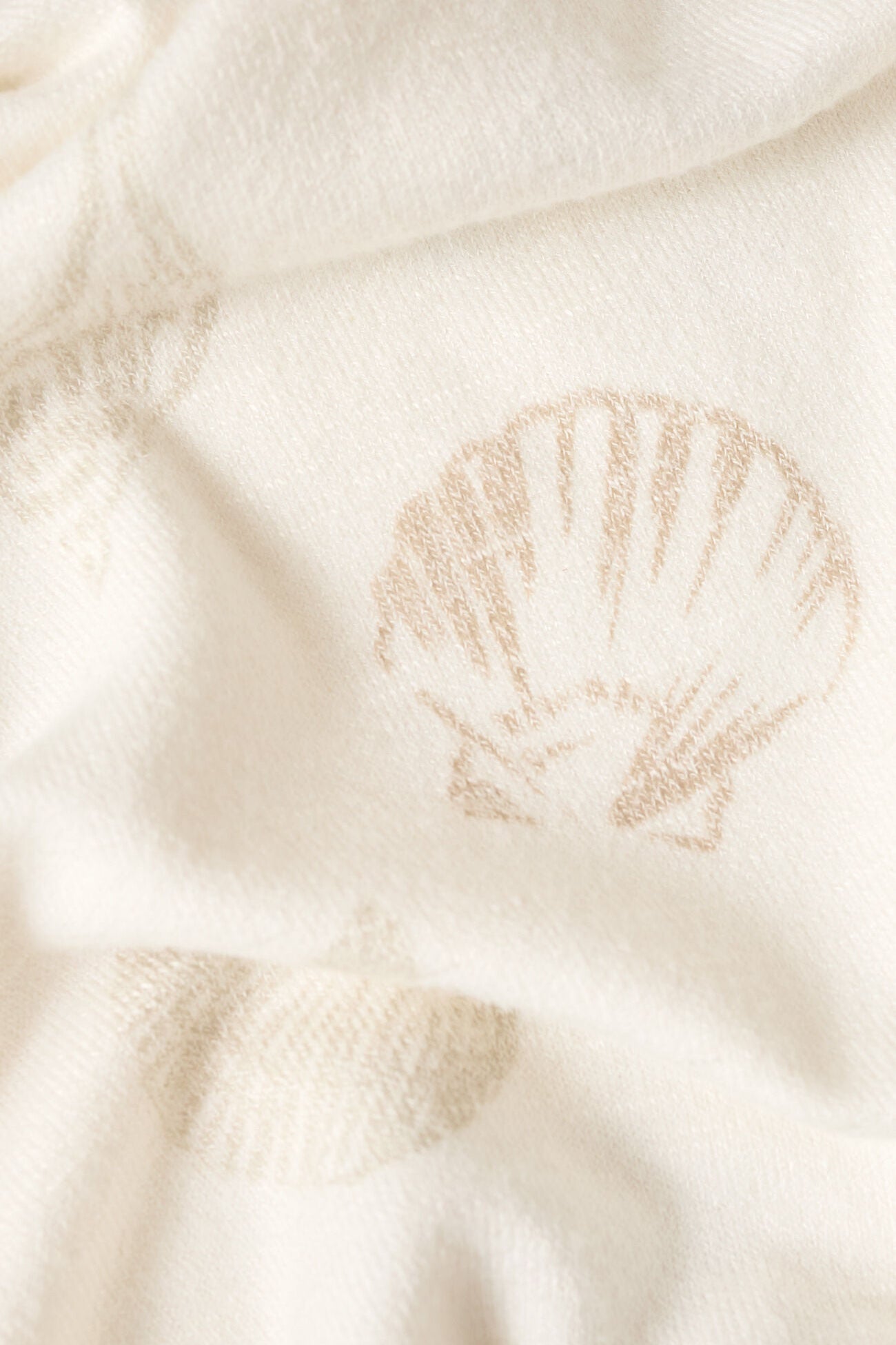 Bisous Shell Long Sleeve Top