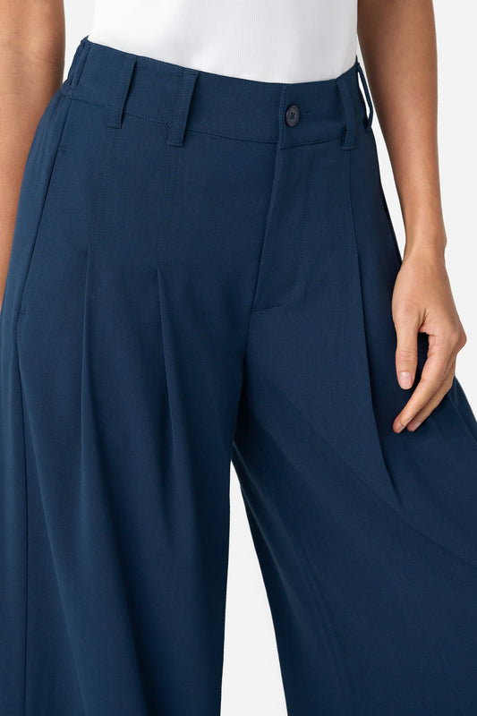 Pleated Wide Leg Trouser