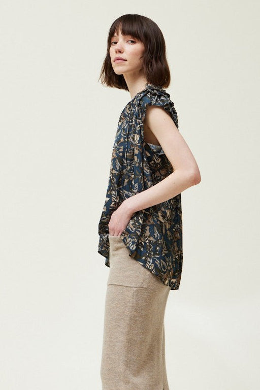 Floral Print Ruffle Sleeve Blouse