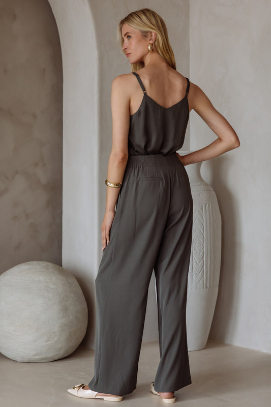 Wide Leg Pleated Pants