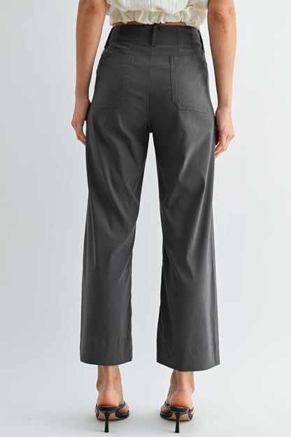 Patch Pocket Cropped Pants