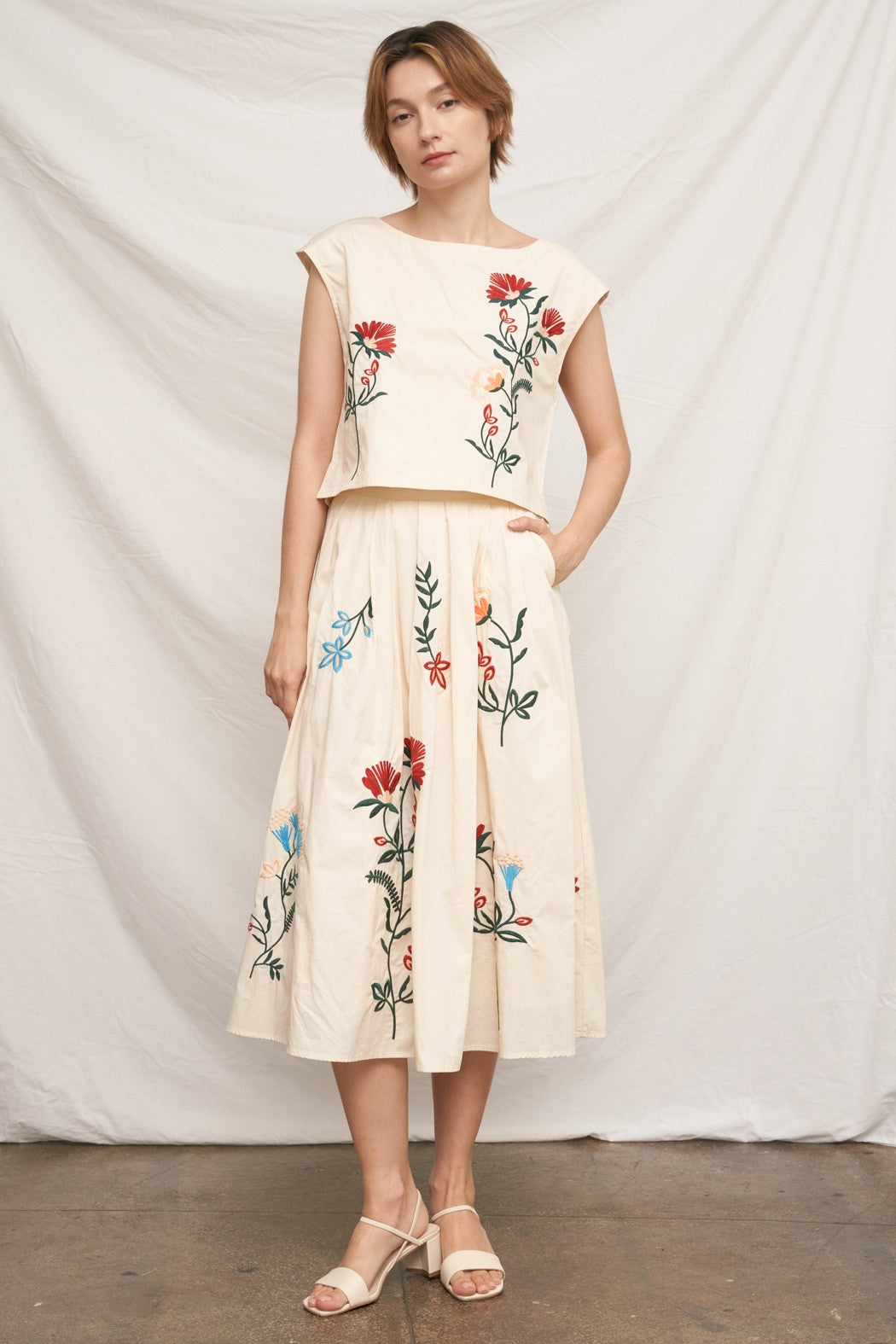 Embroidered Detail Midi Skirt