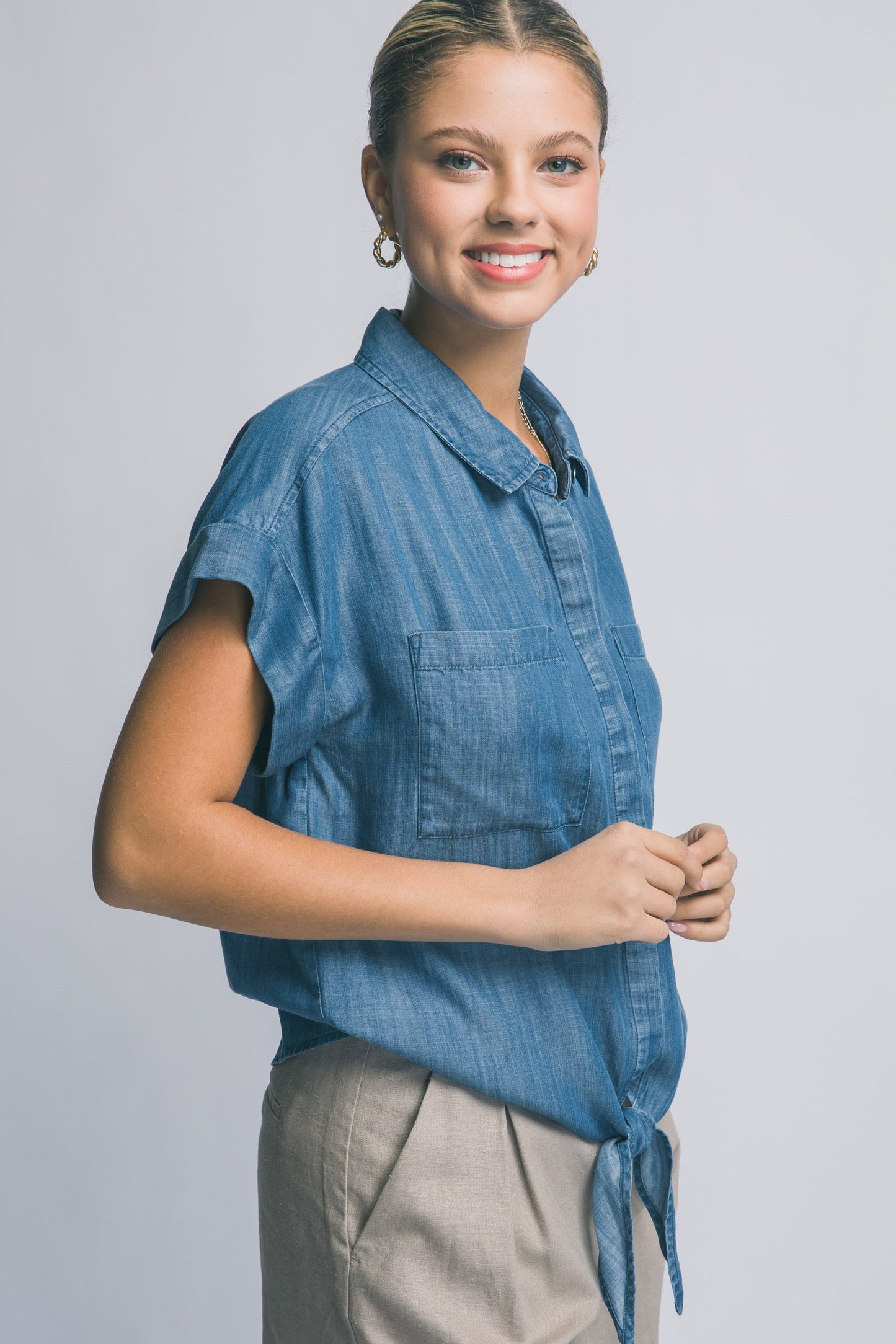Chambray Short-sleeve Tie-front Shirt