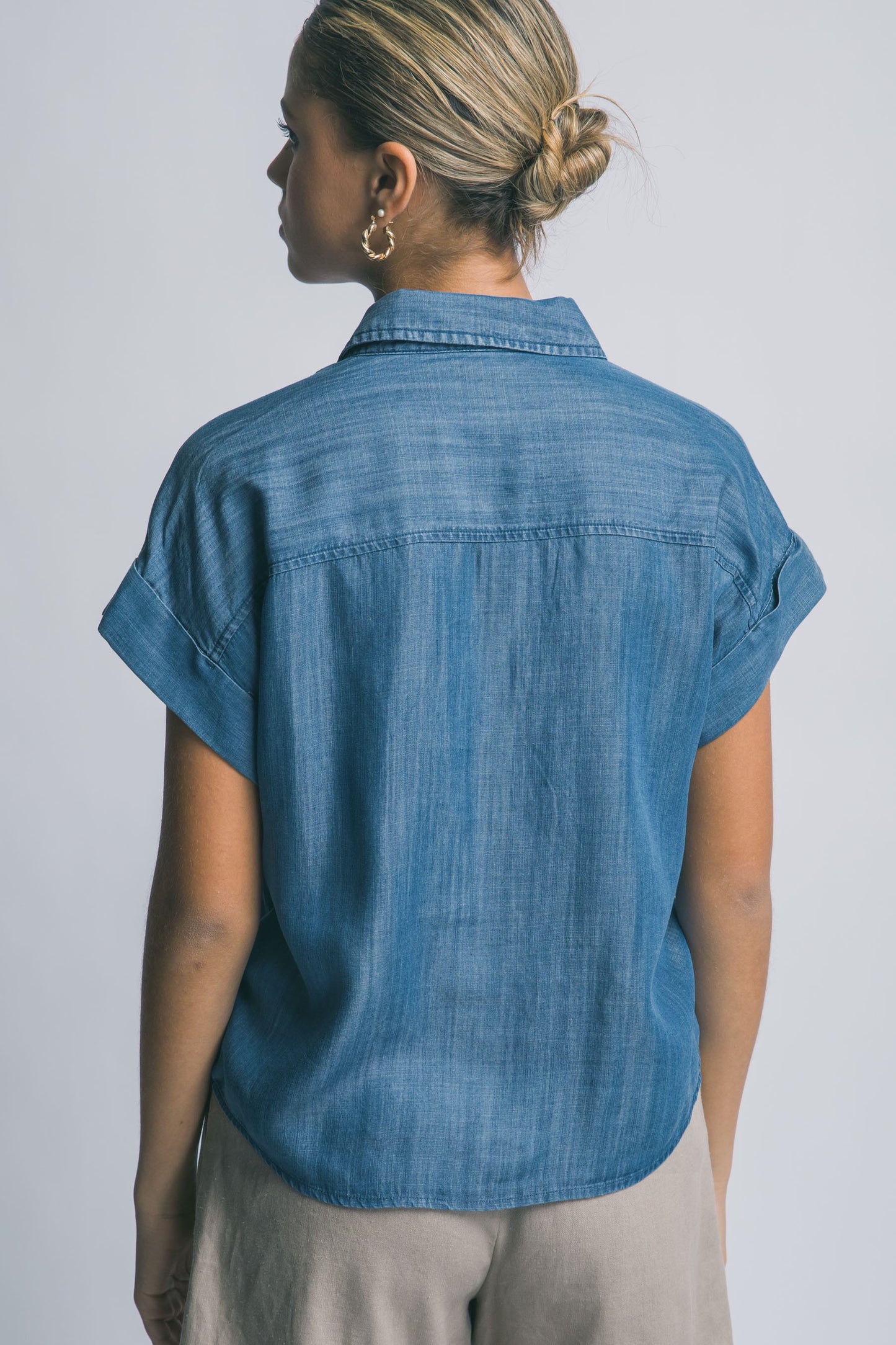 Chambray Short-sleeve Tie-front Shirt
