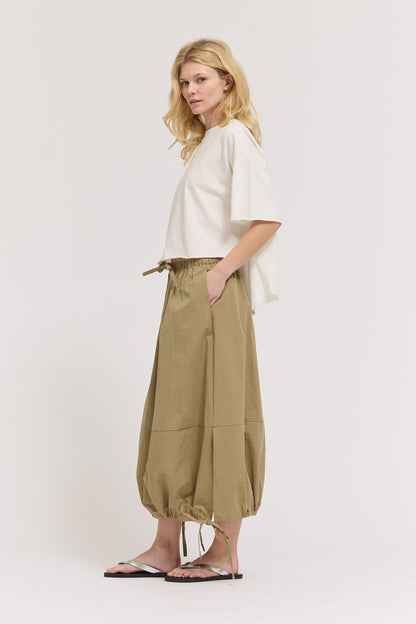 Loose Sleeve Boxy Tee