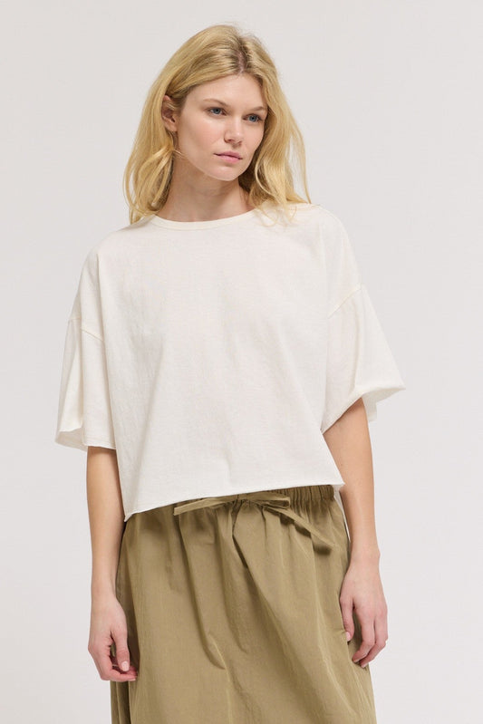 Loose Sleeve Boxy Tee