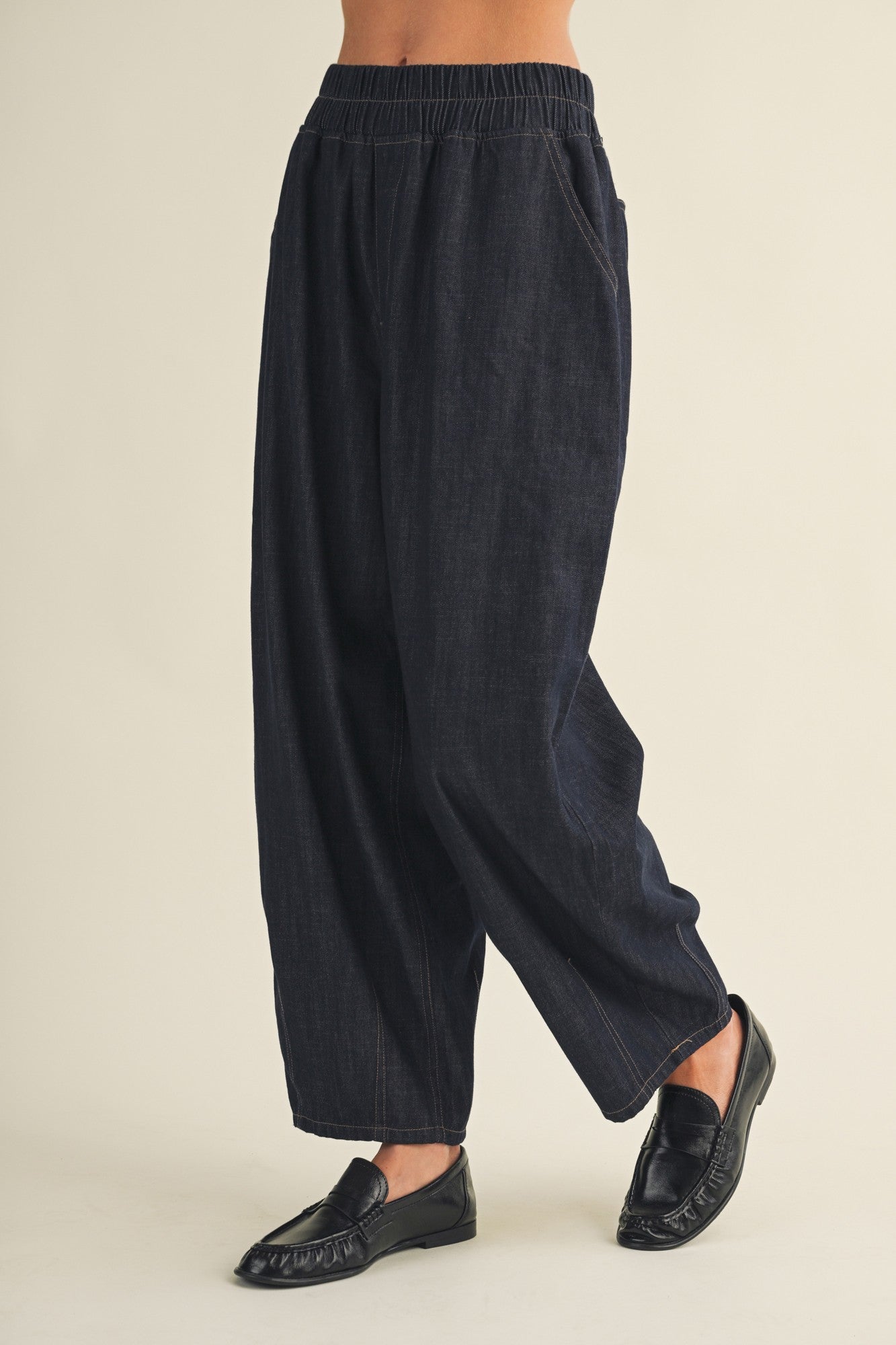 Structured Denim Wide-Leg Crop Pants