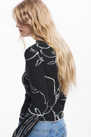 Vase Silhouettes Top