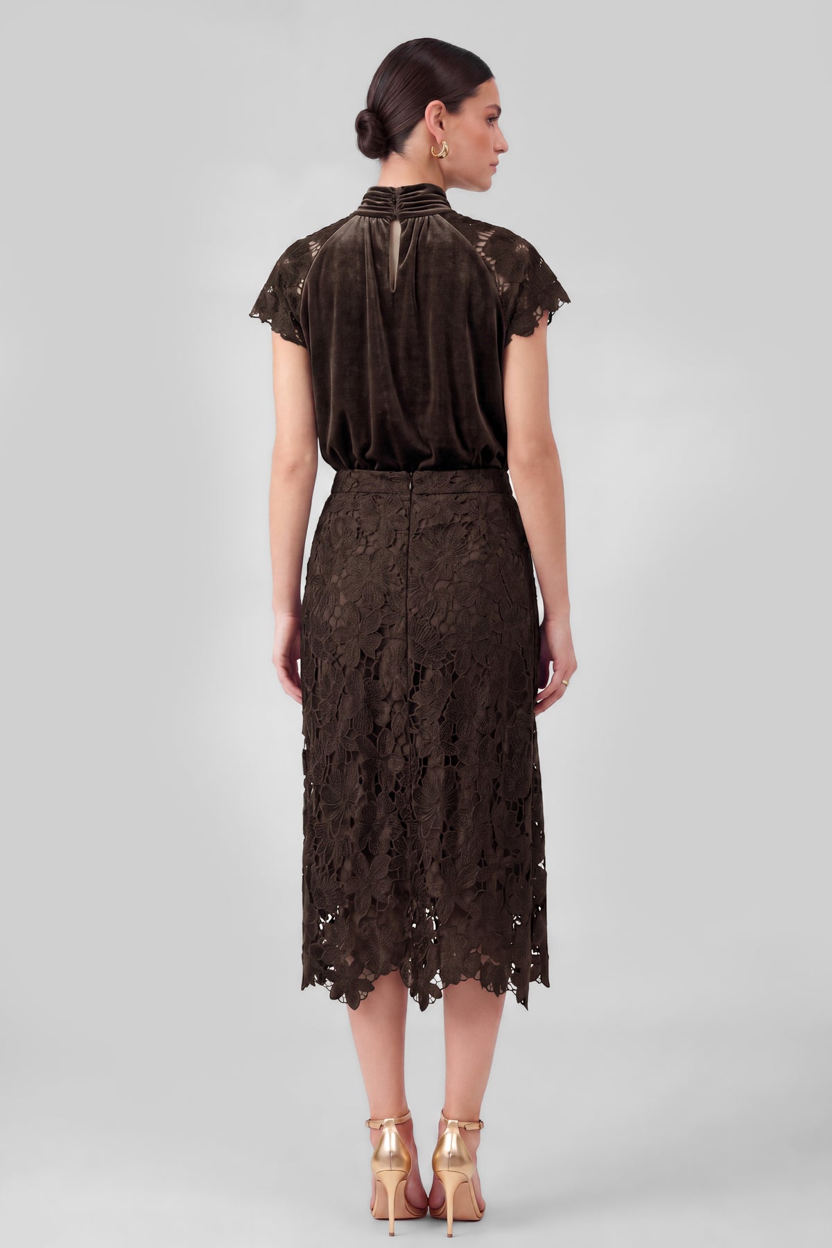 Floral Lace Elastic Waist Midi Skirt
