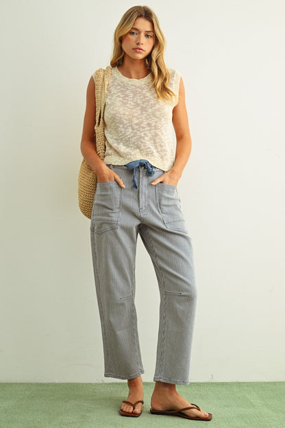 Sleeveless Knitted Top