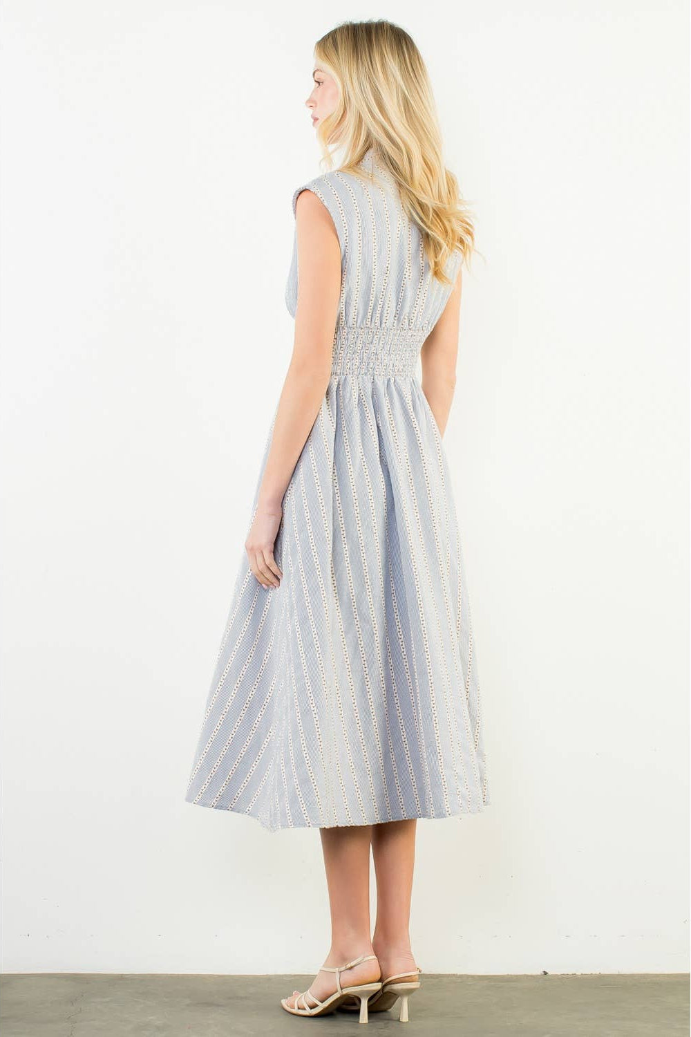 Sleeveless Striped Pattern V-Neck Dress