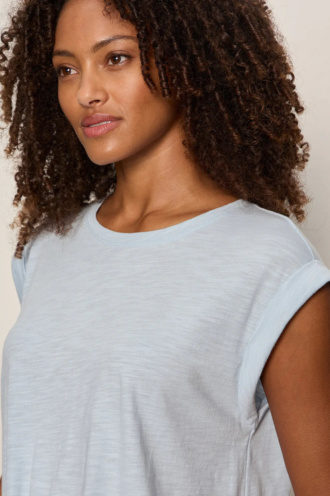 Knotted Muscle Tee Blue Aura