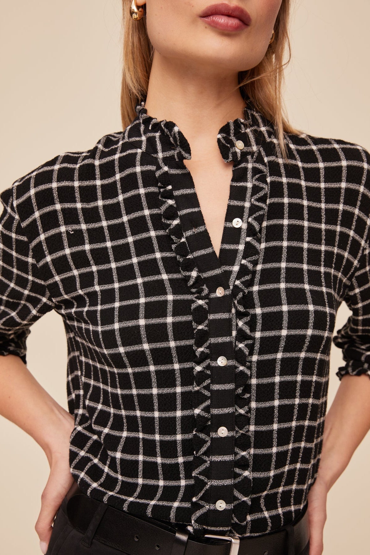B20162-L94-304 - BUTTON DOWN SHIRT WITH RUFFLE EDGES