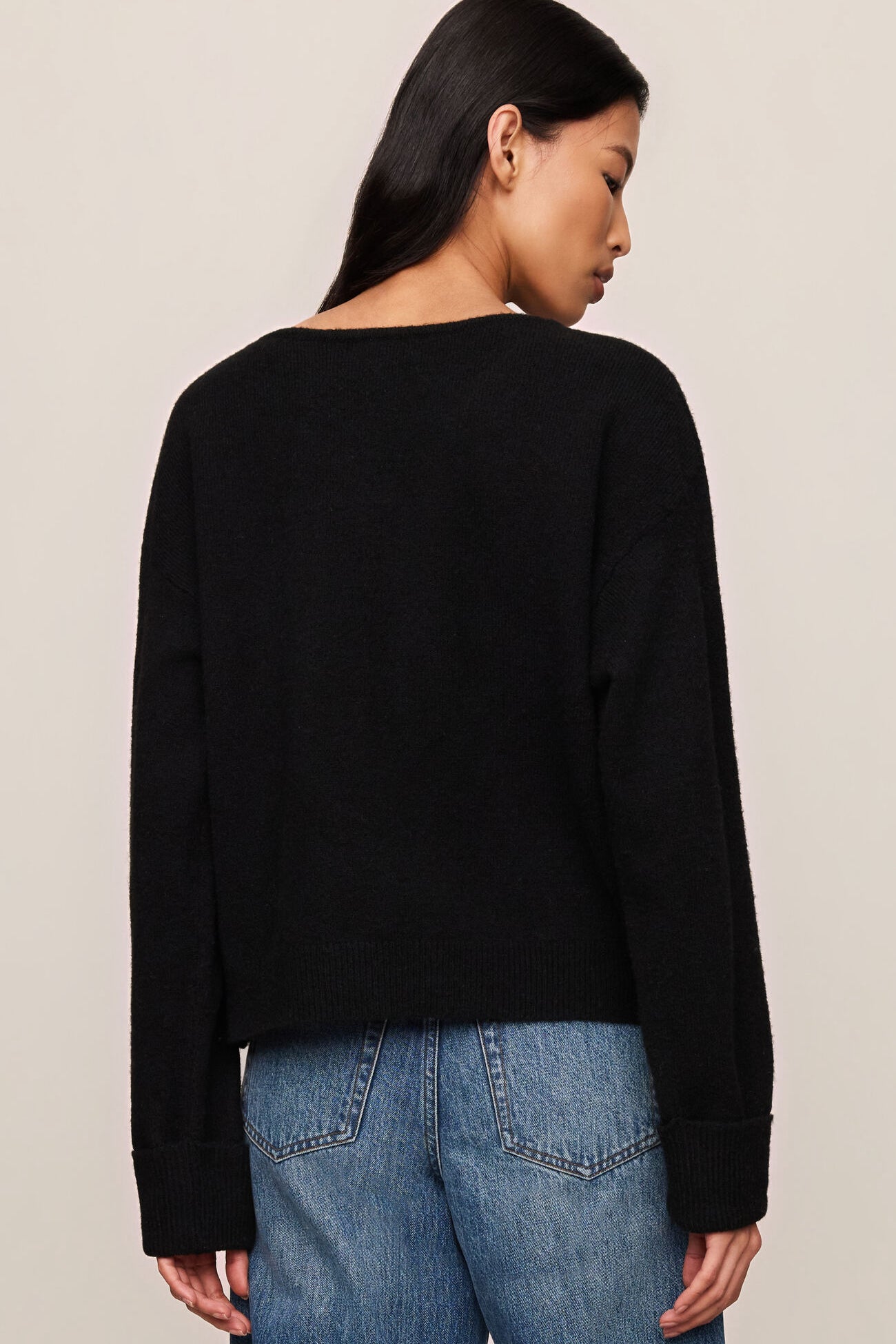Cerro V-Neck Sweater