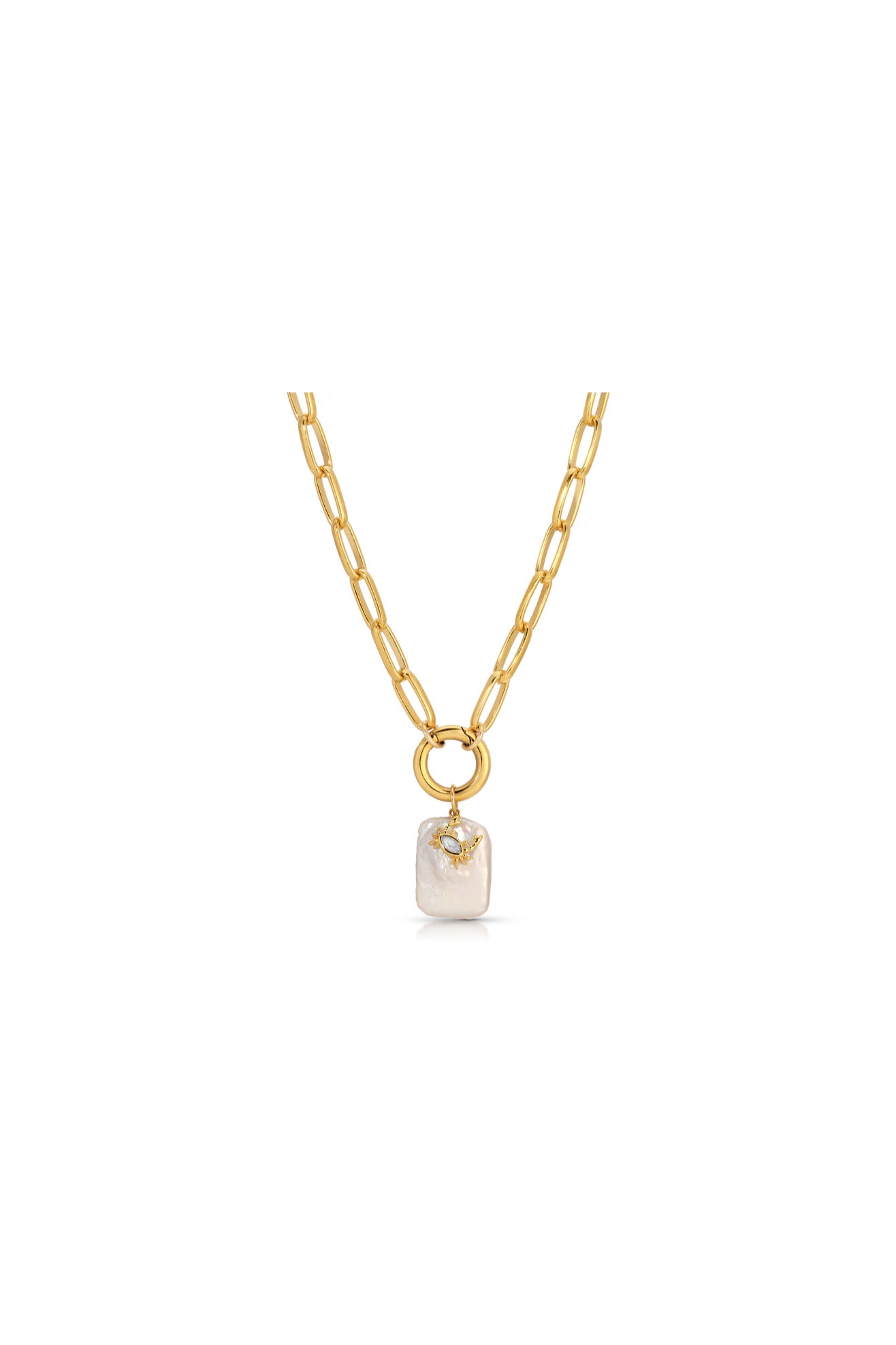 Crabby Chic Pearl Necklace