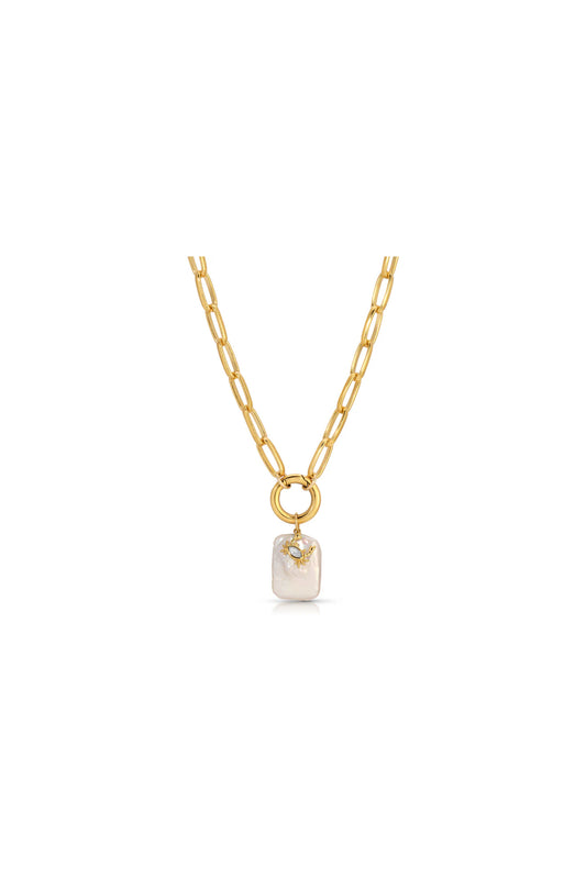Crabby Chic Pearl Necklace