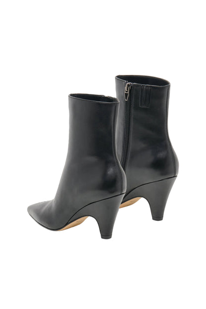 Cruz Booties