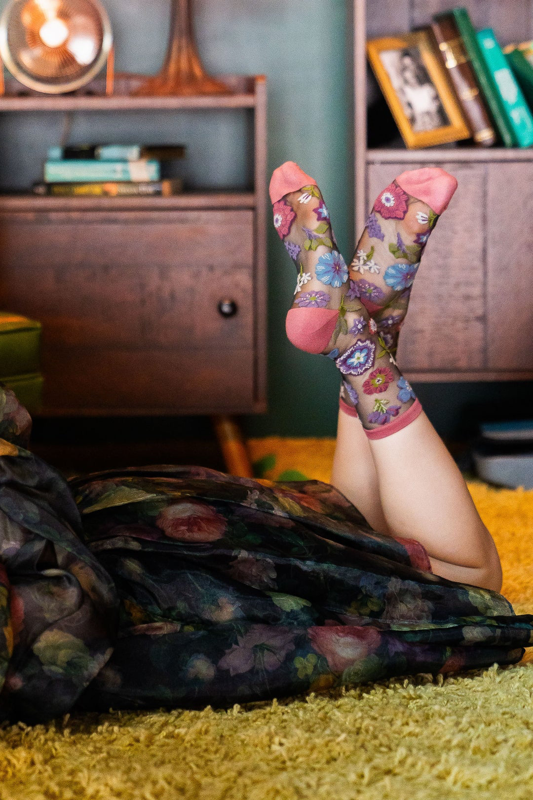Dark Florals Sheer Crew Sock