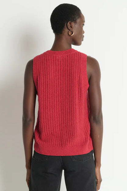 Elliana Pullover Vest