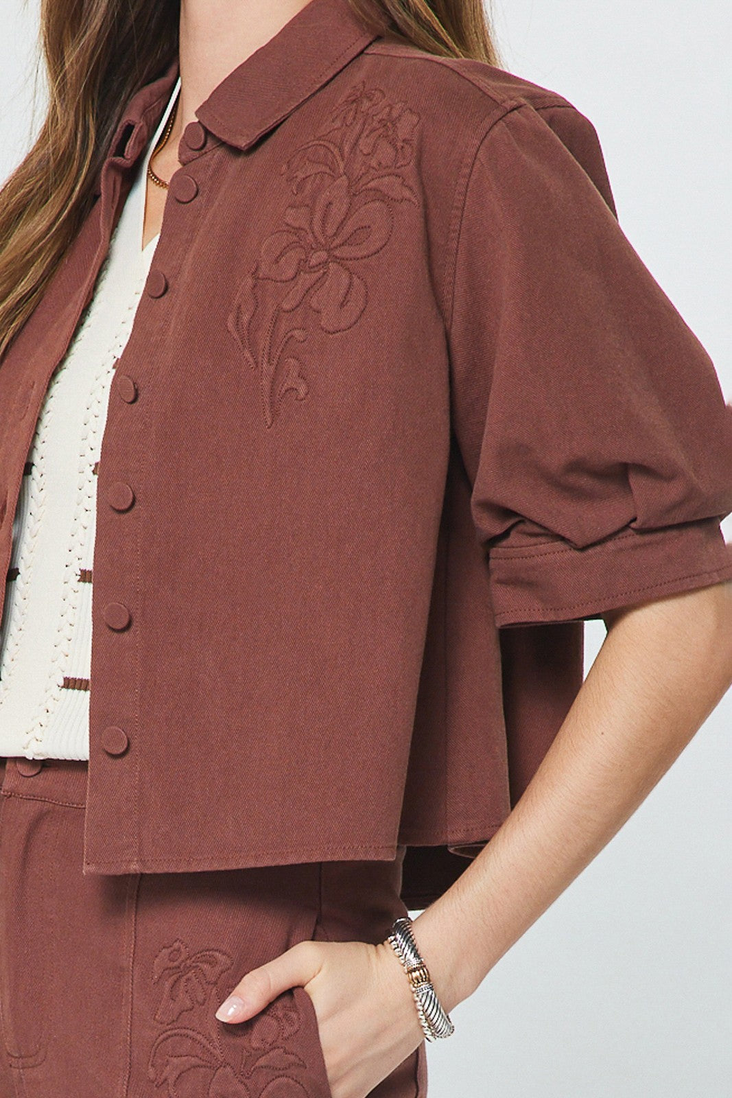 Embroidered Short Sleeve Cropped Jacket