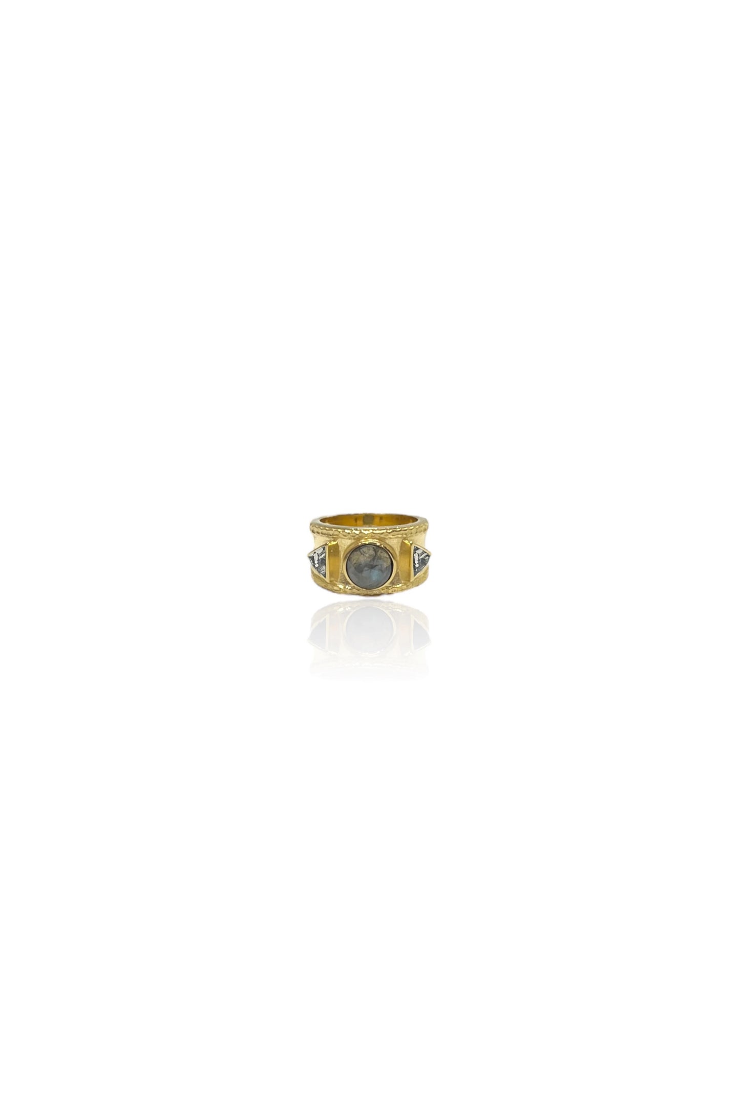 Gold Labradorite & Coin Tre Ring