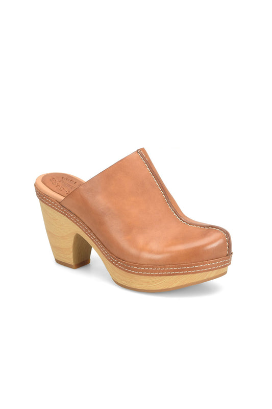 Gwendolyn Clog