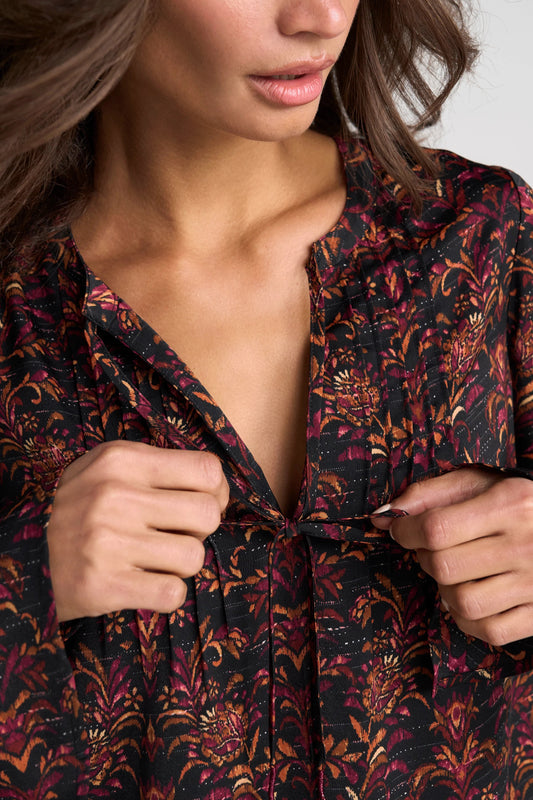 Band Collar Woven Top with Pintuck