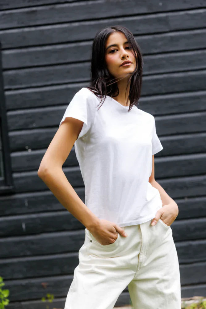 Lisa Fitted Tee White