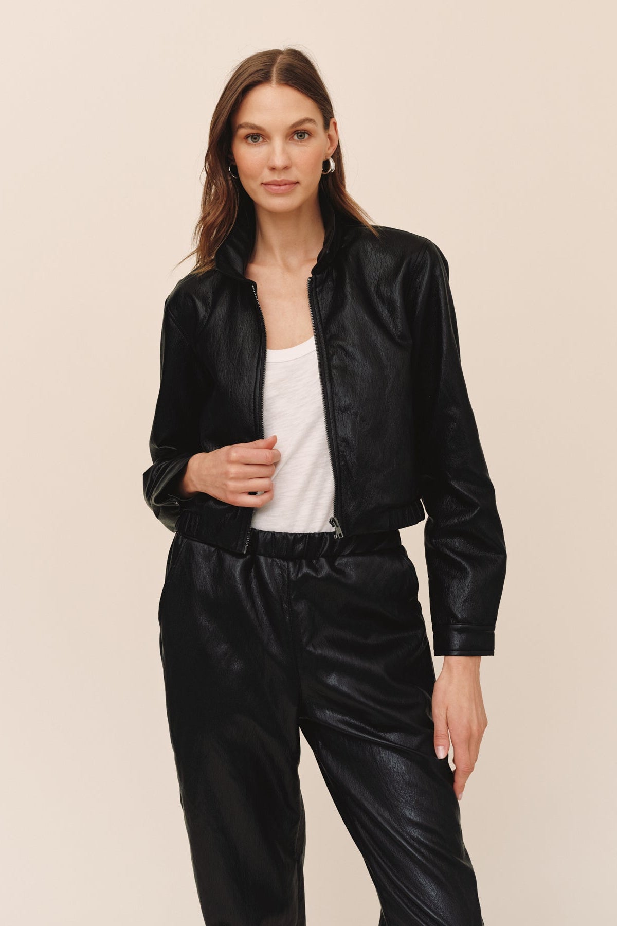 B20239-K08-300 - CROP BOMBER JACKET