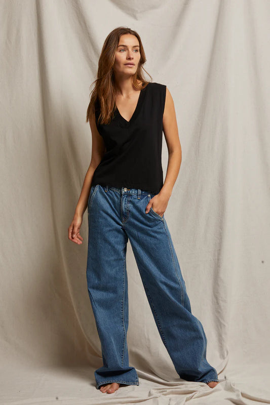 Margot Sleeveless V-Neck Tee True Black