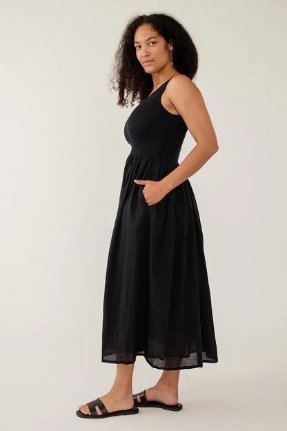Lily V-Neck Sleeveless Dress