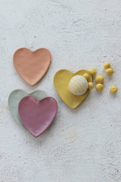 Matte Finish Heart Shaped Dish