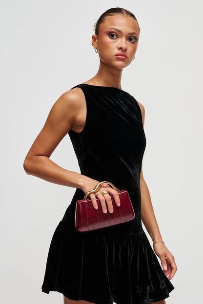 Nichelle Sculptural Handle Clutch Burgundy