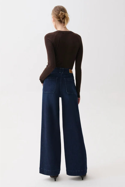 Lana High Rise Ultra Wide Leg