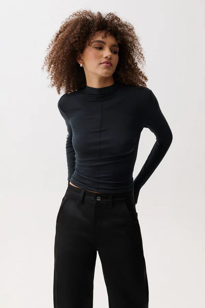 Dara Funnel Neck Top