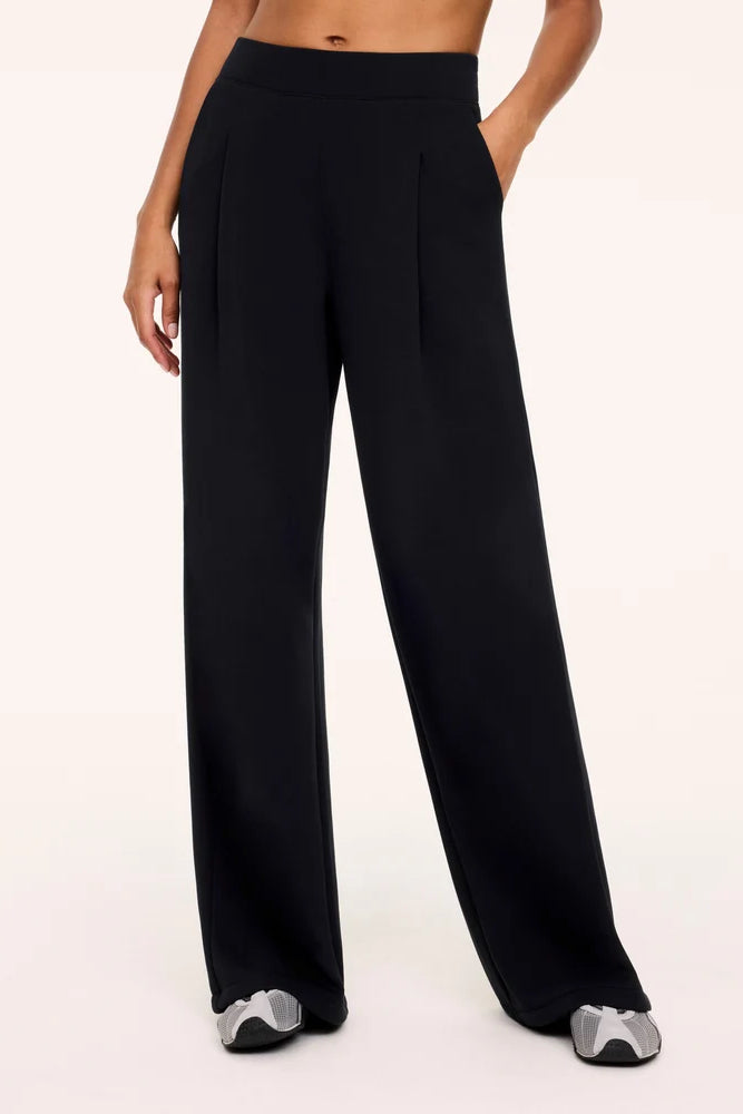 AirEssentials® Pleated Wide Leg Pant