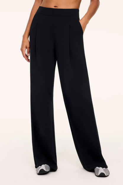 AirEssentials® Pleated Wide Leg Pant