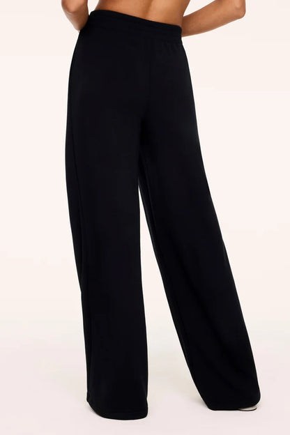 AirEssentials® Pleated Wide Leg Pant