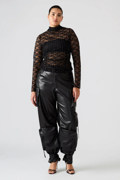 Baylee Long Sleeve Lace Top