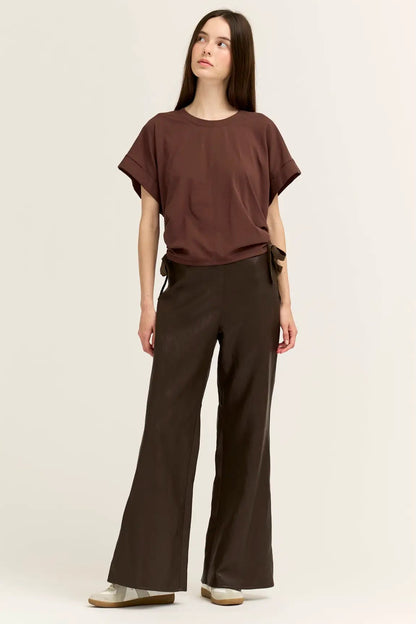 Side Scrunch Tee Aubergine