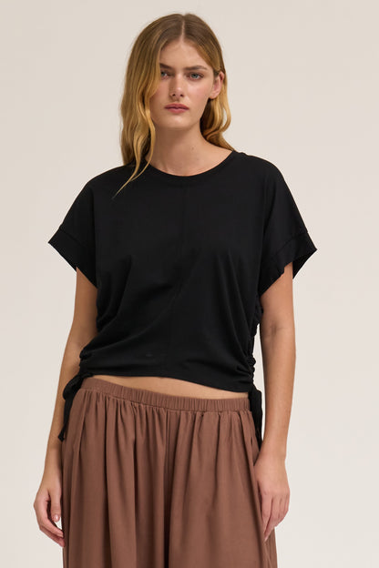 Side Scrunch Tee Black