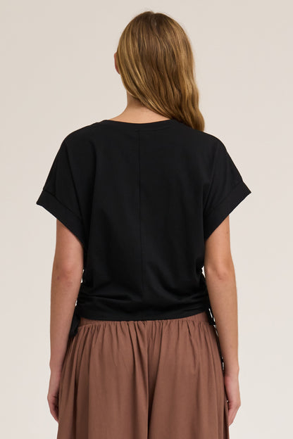 Side Scrunch Tee Black